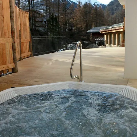Binna Und Banja Hotel 5*