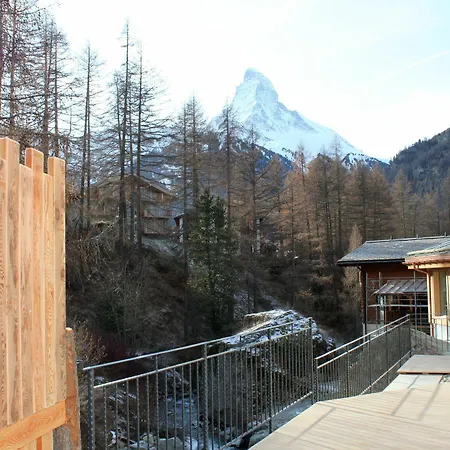 Binna Und Banja Hotel