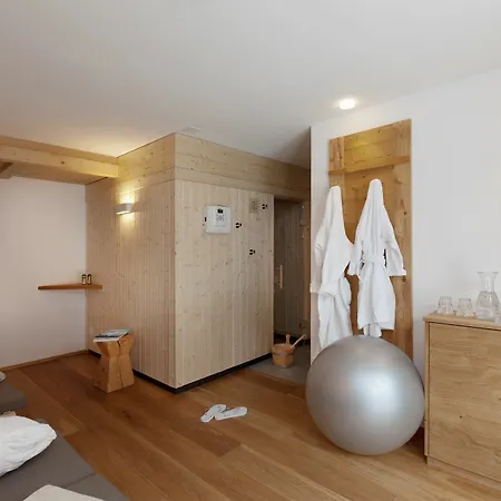 Hotel Binna Und Banja